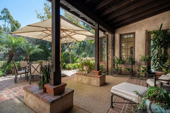 7045 Corte Laguna, Rancho Santa Fe, California 92091