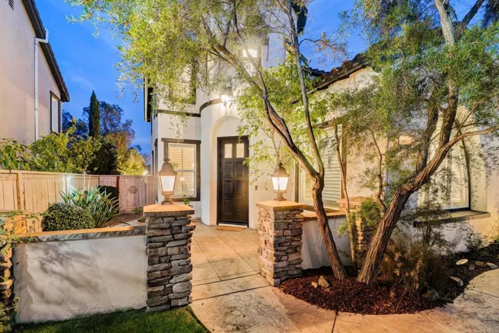 1695 Trenton Way, San Marcos, California 92078