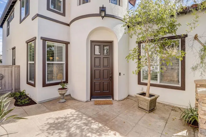 1695 Trenton Way, San Marcos, California 92078