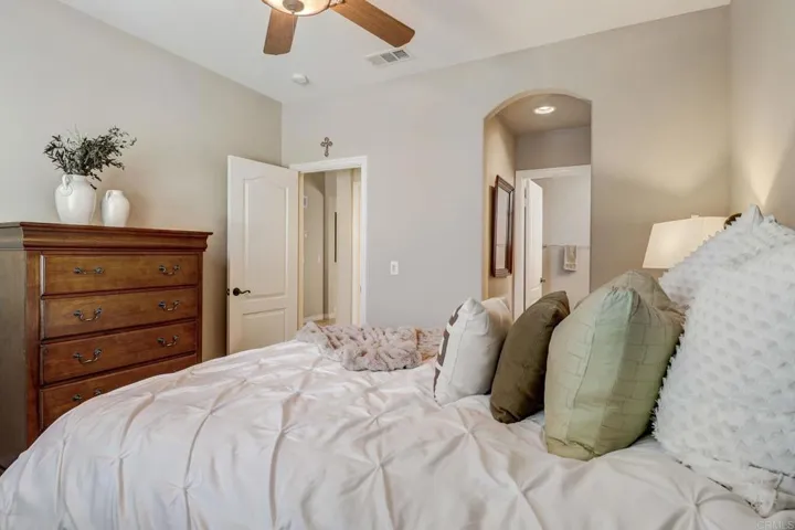 1695 Trenton Way, San Marcos, California 92078