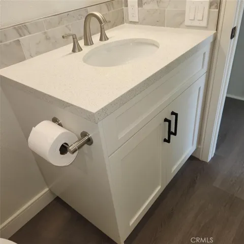 White Quartz Counter
