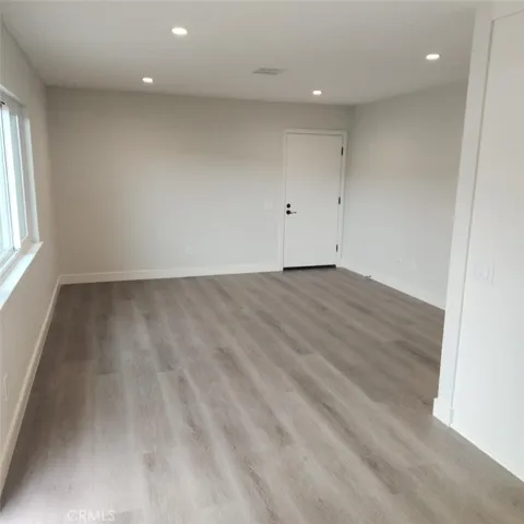 Smooth Ceilings