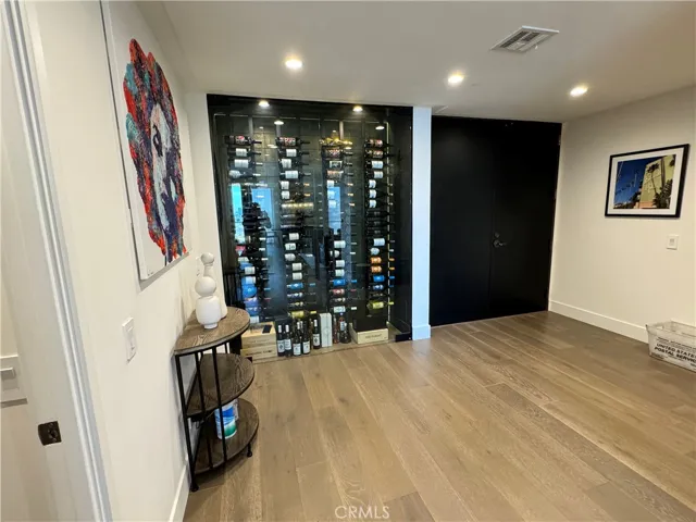 211 S Spalding Drive N502, Beverly Hills, California 90212
