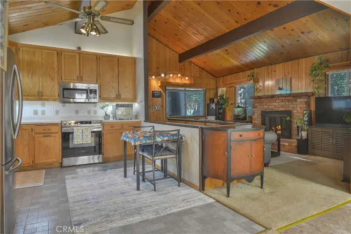 23645 Rocky Dell Road, Crestline, California 92325