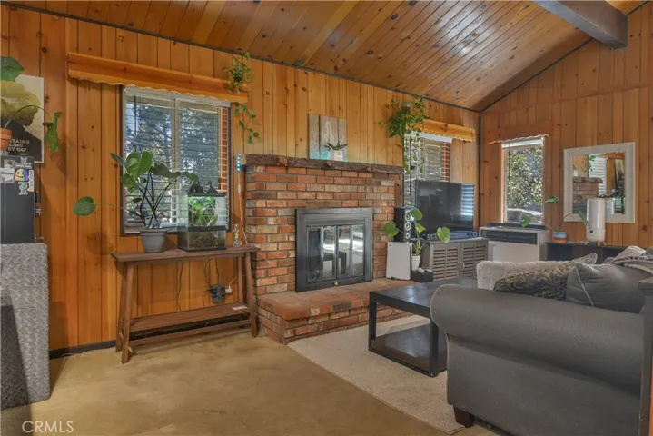 23645 Rocky Dell Road, Crestline, California 92325