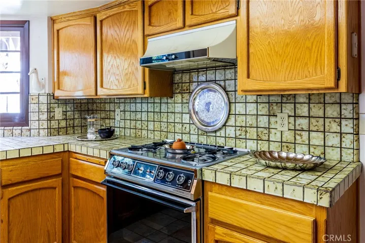 511 Huntington Road, Cambria, California 93428