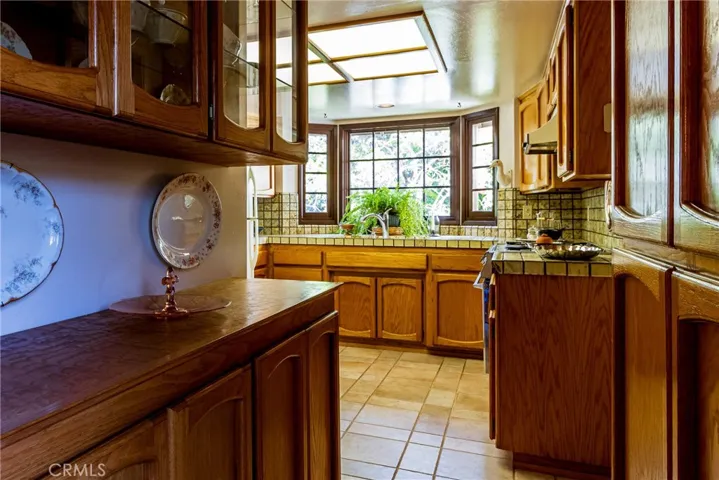 511 Huntington Road, Cambria, California 93428