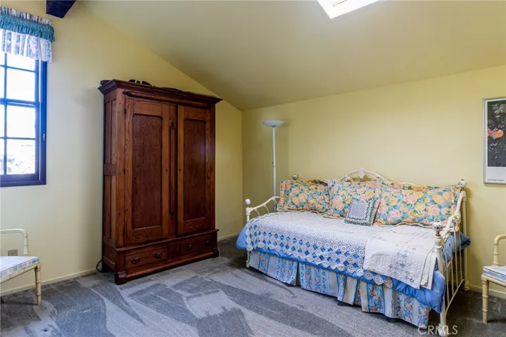 2nd bedroom upstairs