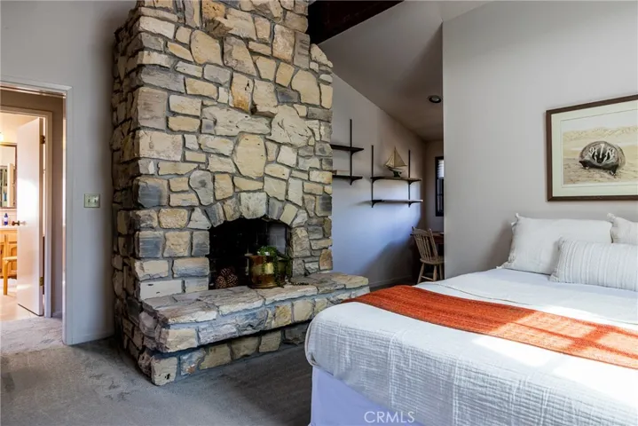 511 Huntington Road, Cambria, California 93428