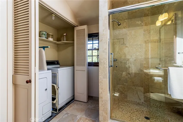 511 Huntington Road, Cambria, California 93428