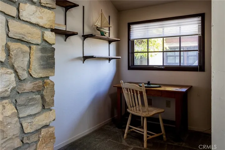 511 Huntington Road, Cambria, California 93428