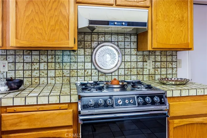 511 Huntington Road, Cambria, California 93428