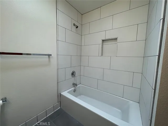1626 Iowa Street C, Costa Mesa, California 92626
