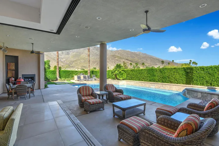 OUTDOOR LIVING ROOM.jpg mls
