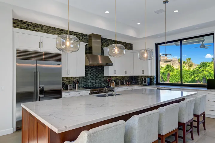 KITCHEN SPACE.jpg mls