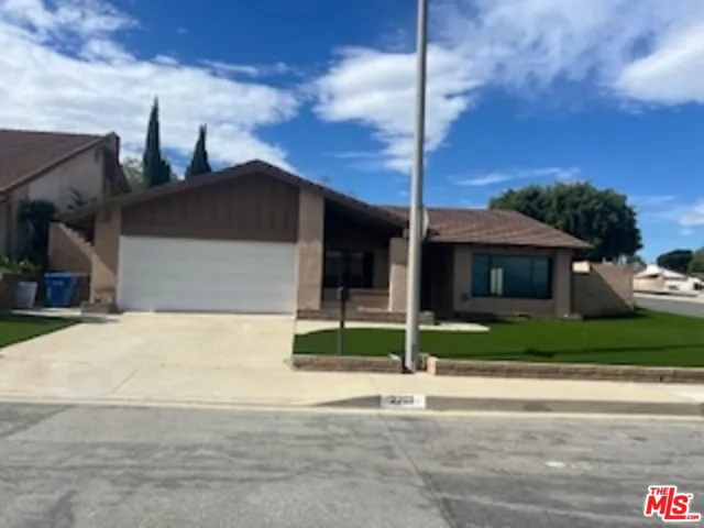2203 Flower Creek Lane, Hacienda Heights, California 91745