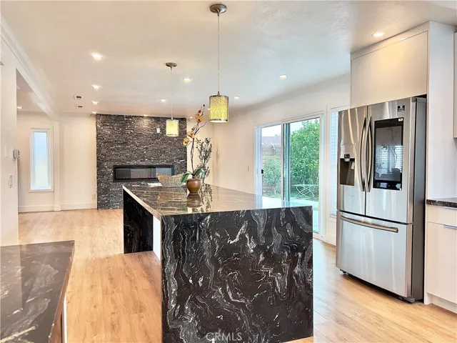 Kitchen 3