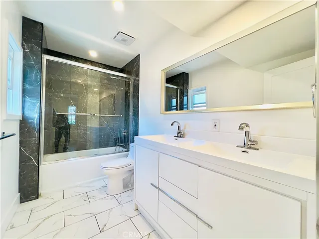Master Bath 1