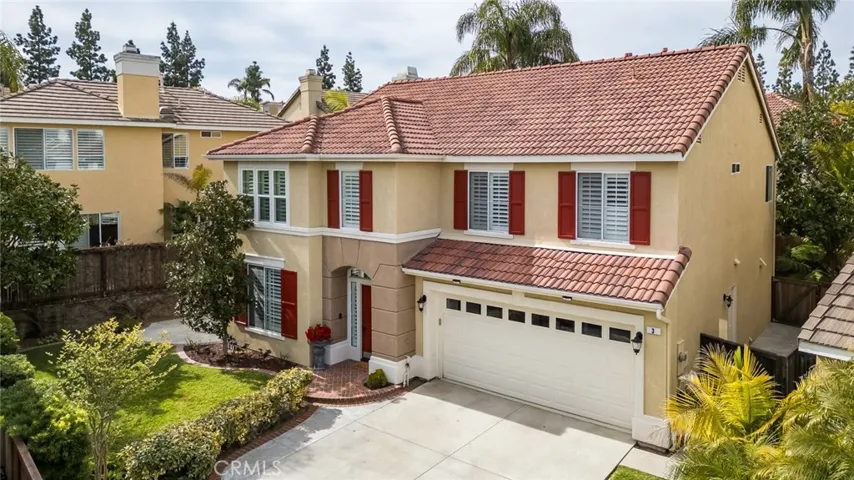 Welcome to 3 Sierra Circle in Aliso Viejo