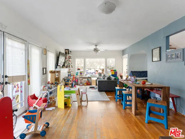 857 4th Street, Santa Monica, California 90403