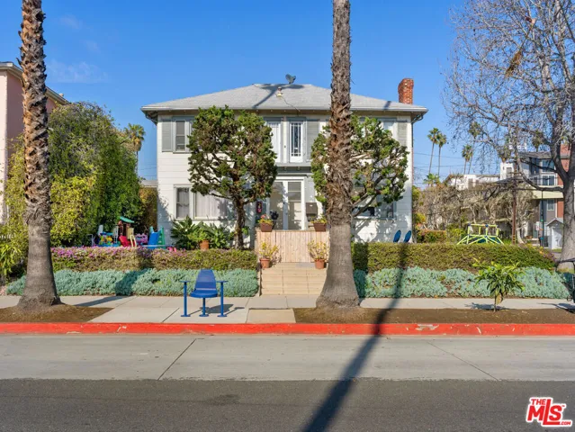 857 4th Street, Santa Monica, California 90403