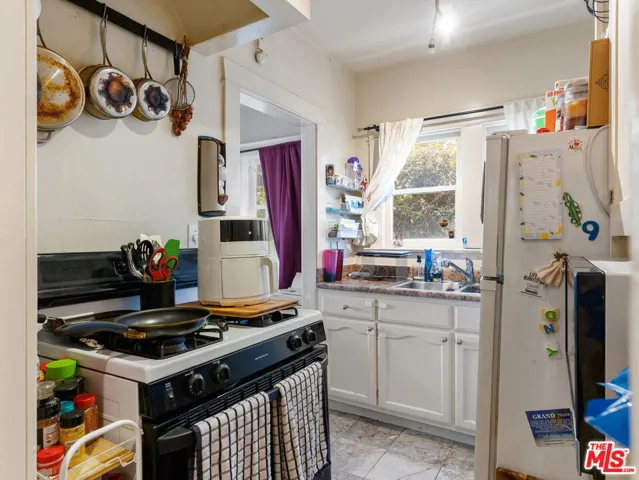 857 4th Street, Santa Monica, California 90403