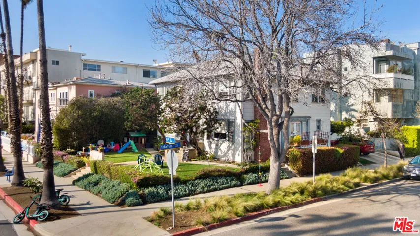 857 4th Street, Santa Monica, California 90403