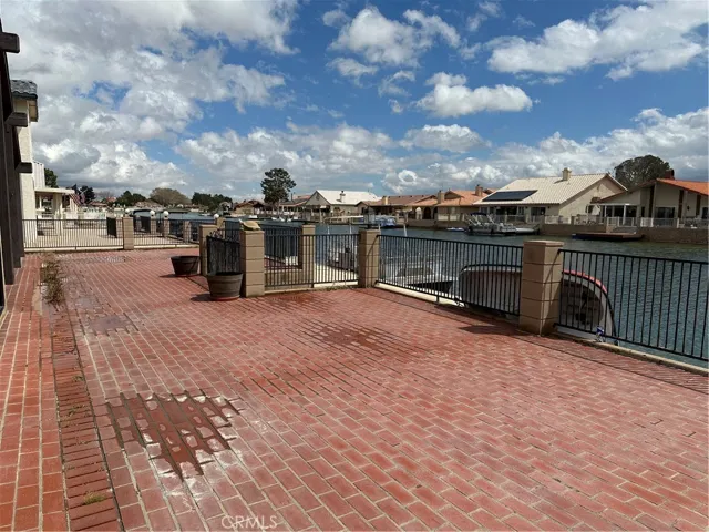 27539 Silver Lakes, Helendale, California 92342
