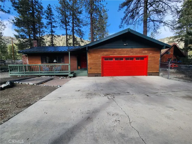 874 Snowbird Road, Wrightwood, California 92397