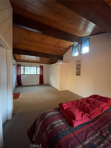 874 Snowbird Road, Wrightwood, California 92397