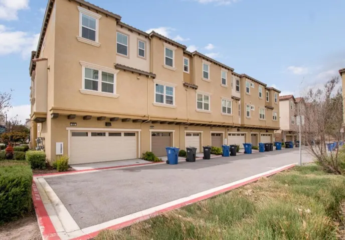638 Amalfi Loop, Milpitas, California 95035