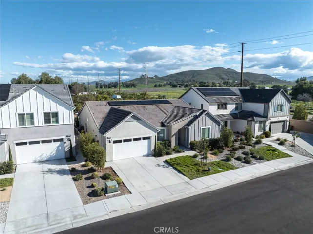 30960 Laelia Circle, Murrieta, California 92563