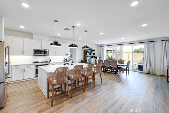 Large kitchen island for entertaining