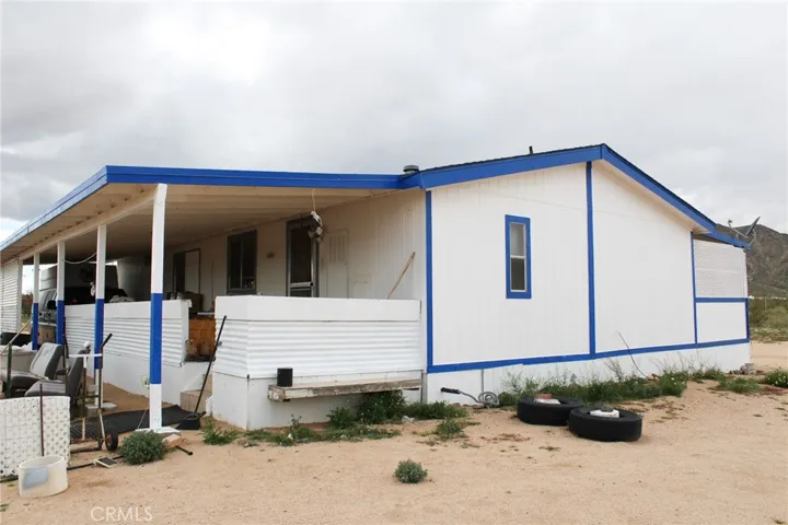 2365 Booth Road, Landers, California 92285