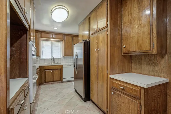 109 E 234th Place, Carson, California 90745