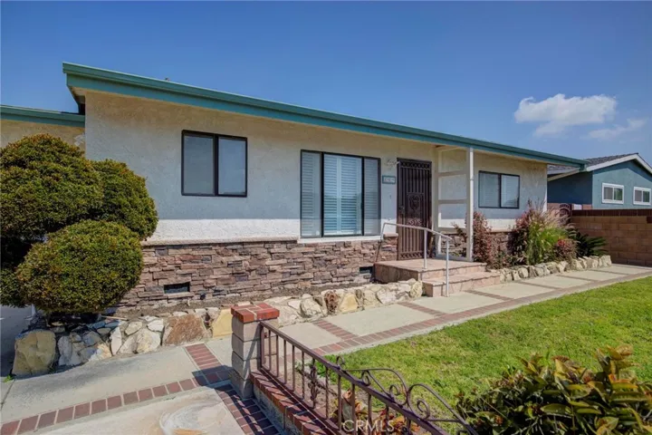 109 E 234th Place, Carson, California 90745