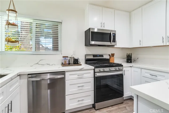 1711 Huntsman Court, Rancho Palos Verdes, California 90275