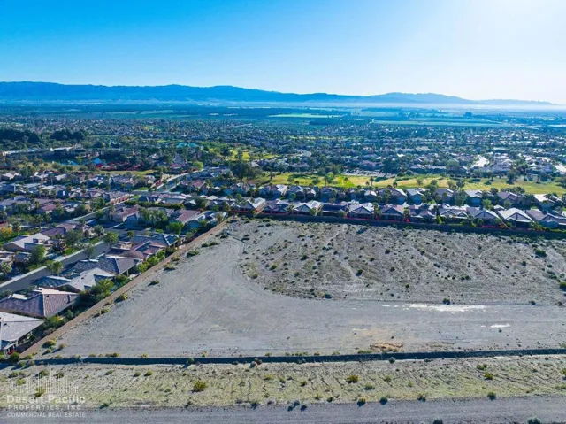 9.21 AC E Madison St & Ave 62, LQ Land A