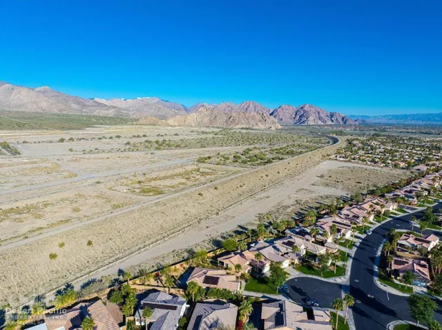 9.21 AC E Madison St & Ave 62, LQ Land A