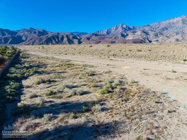 9.21 AC E Madison St & Ave 62, LQ Land A