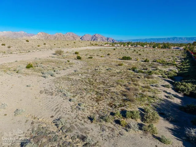 9.21 AC E Madison St & Ave 62, LQ Land A
