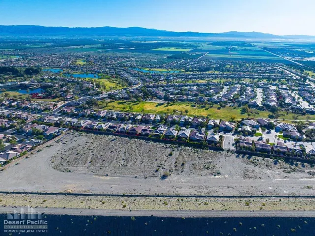 9.21 AC E Madison St & Ave 62, LQ Land A