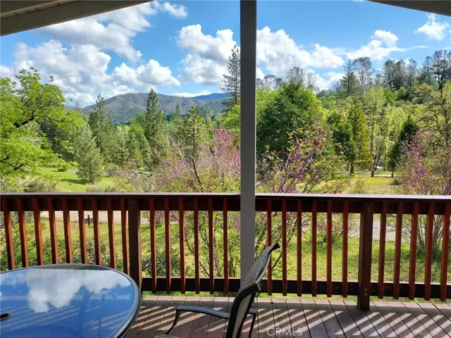 5202 Oak Road, Midpines, California 95345