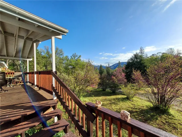 5202 Oak Road, Midpines, California 95345