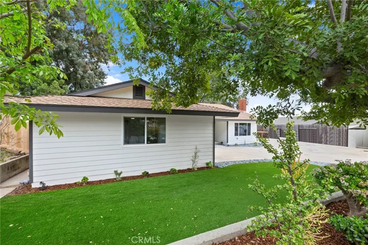 1627 Avenida Ladera, El Cajon, California 92020