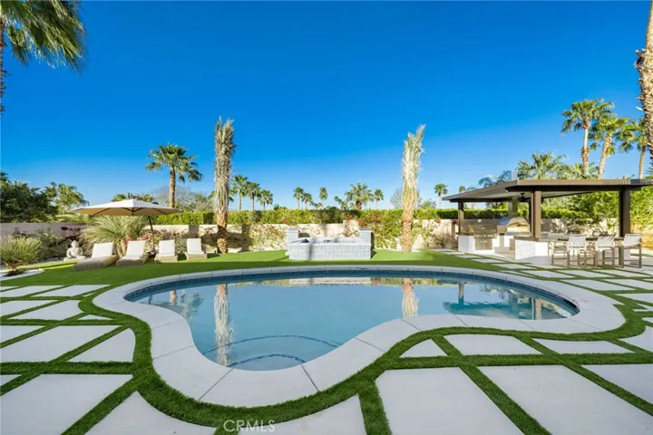71384 Estellita Drive, Rancho Mirage, California 92270