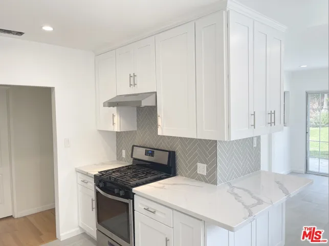 4743 Ambrose Avenue, Los Angeles, California 90027