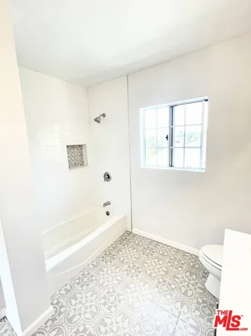 4743 Ambrose Avenue, Los Angeles, California 90027