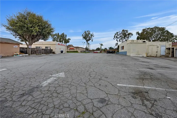 1013 W Sixth Street, Corona, California 92882