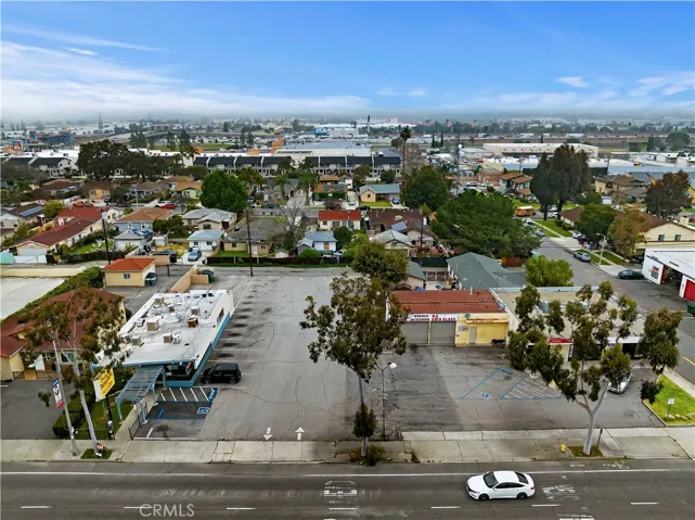 1013 W Sixth Street, Corona, California 92882